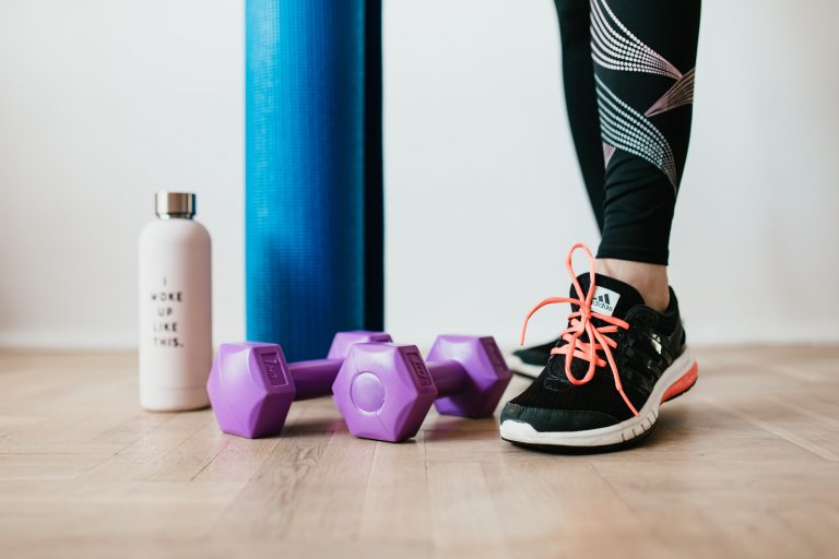 Das sind die 9 Fitness Trends 2022 – von einer Fitnesstrainerin bewertet